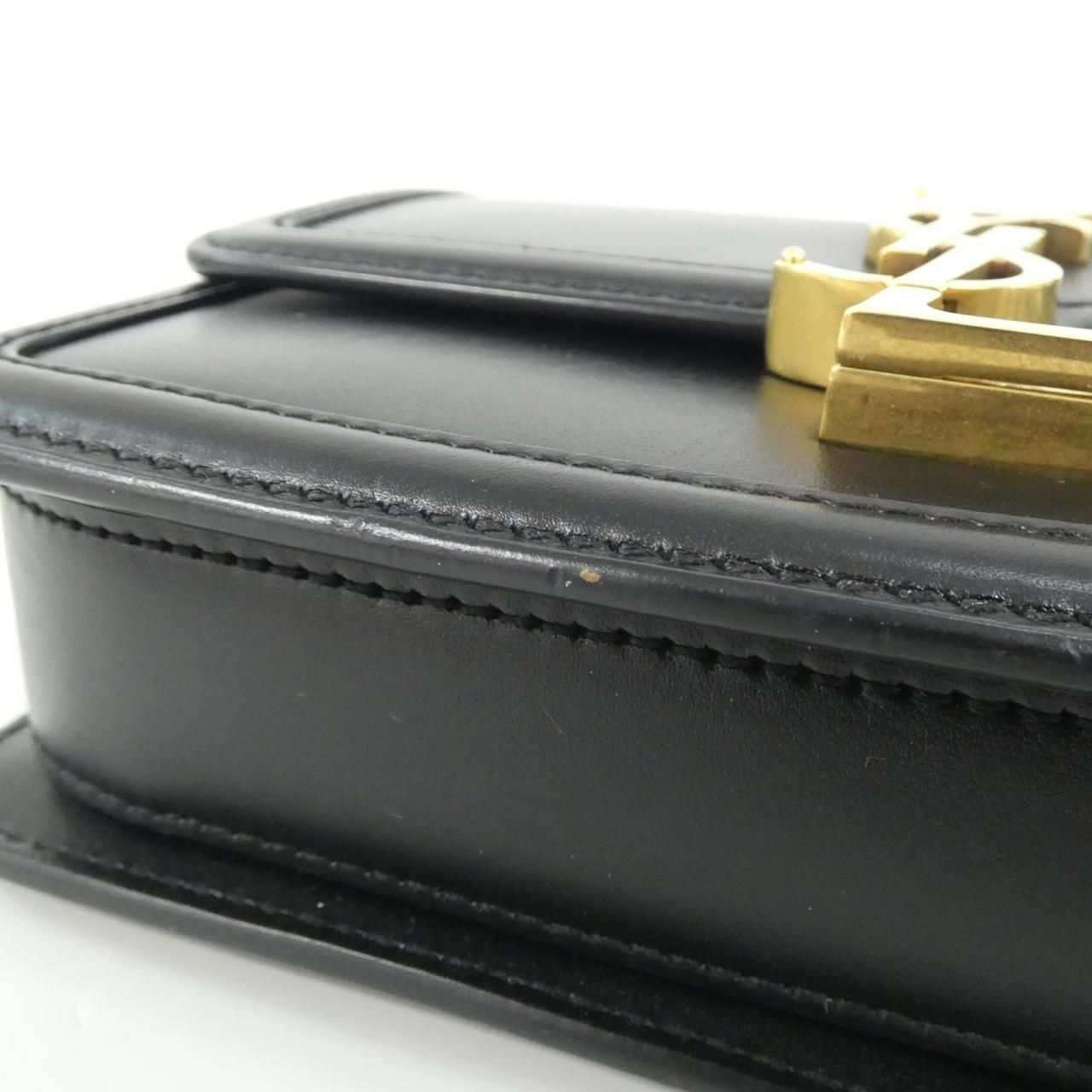 Saint Laurent Solferino Shoulder Bag — view 3