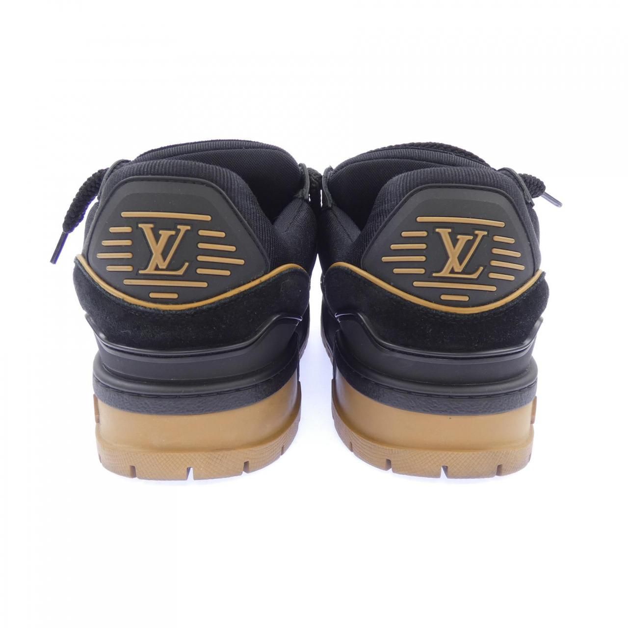 Louis Vuitton LV Trainer Maxi Line Sneakers — view 5