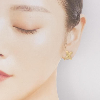 Tiffany & Co Kiss Earrings — view 4