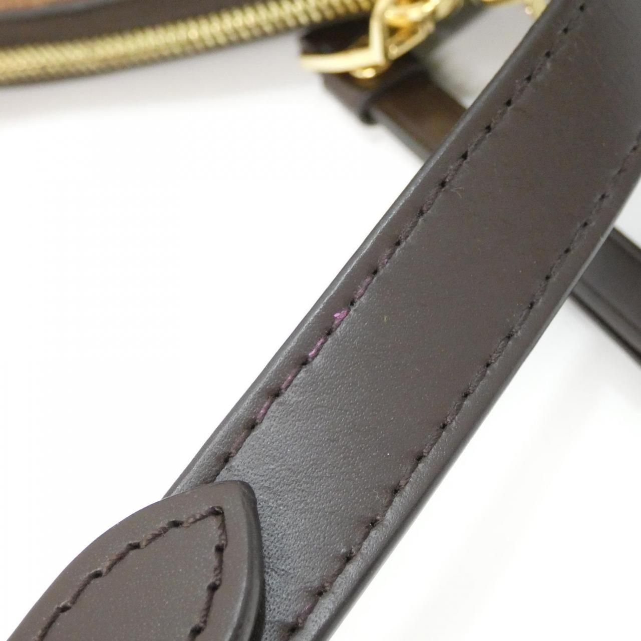 Louis Vuitton Damier Duomo Shoulder Bag — view 8