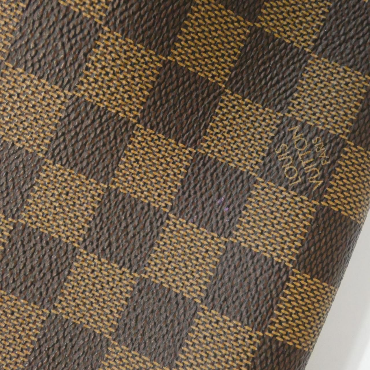Louis Vuitton Damier Duomo Shoulder Bag — view 4