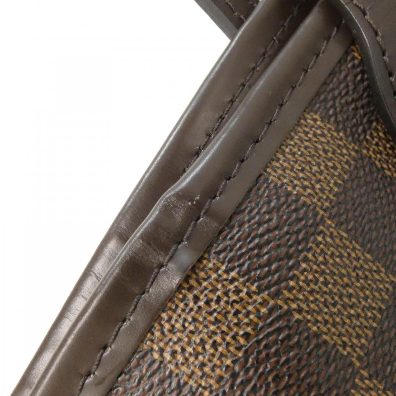 Louis Vuitton Damier Neverfull MM Bag — view 4