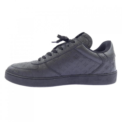 Louis Vuitton Rivoli Line Sneakers — view 2