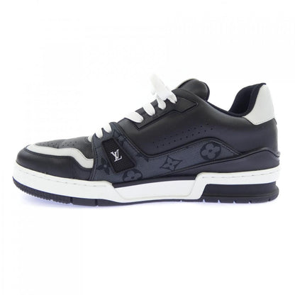 Louis Vuitton LV Trainers Sneakers — view 2
