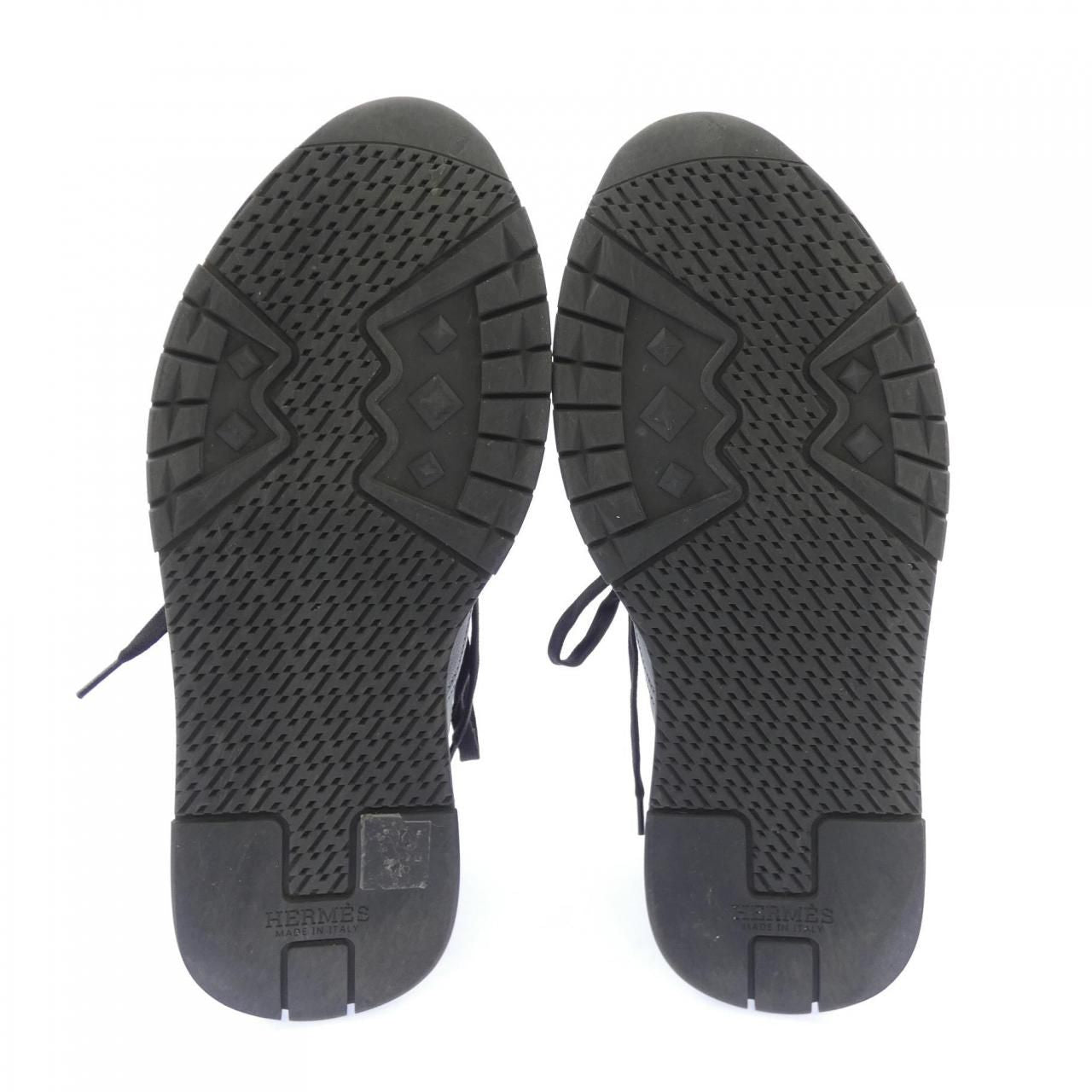 Hermes Trail Sneakers Black — view 4