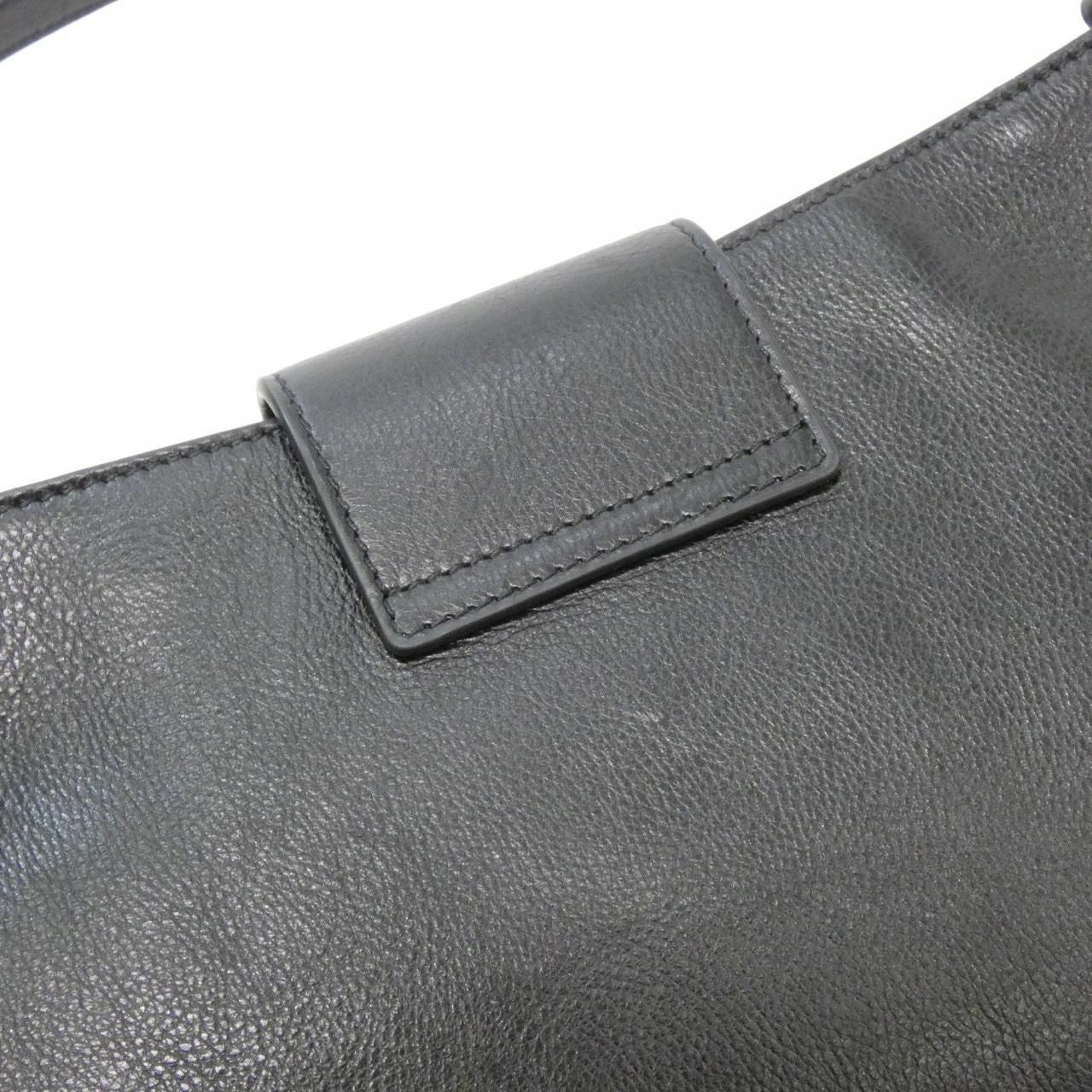 Celine Medium Wiltern Shoulder Bag — view 4