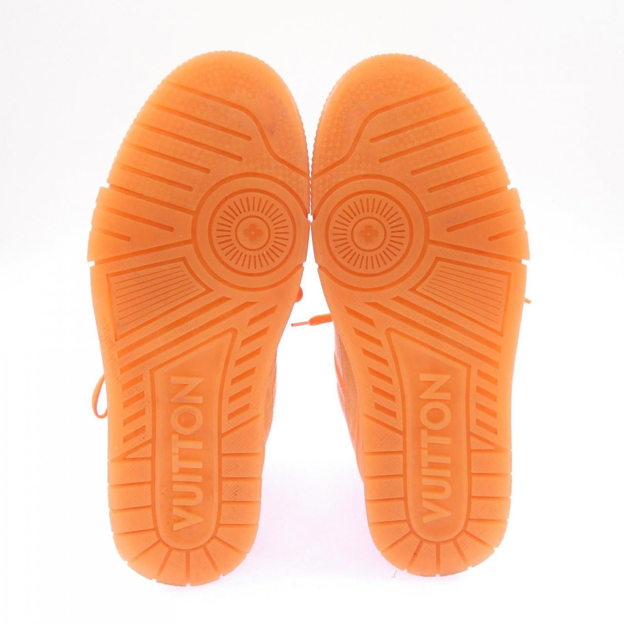 Louis Vuitton Trainer Line Sneakers — view 4
