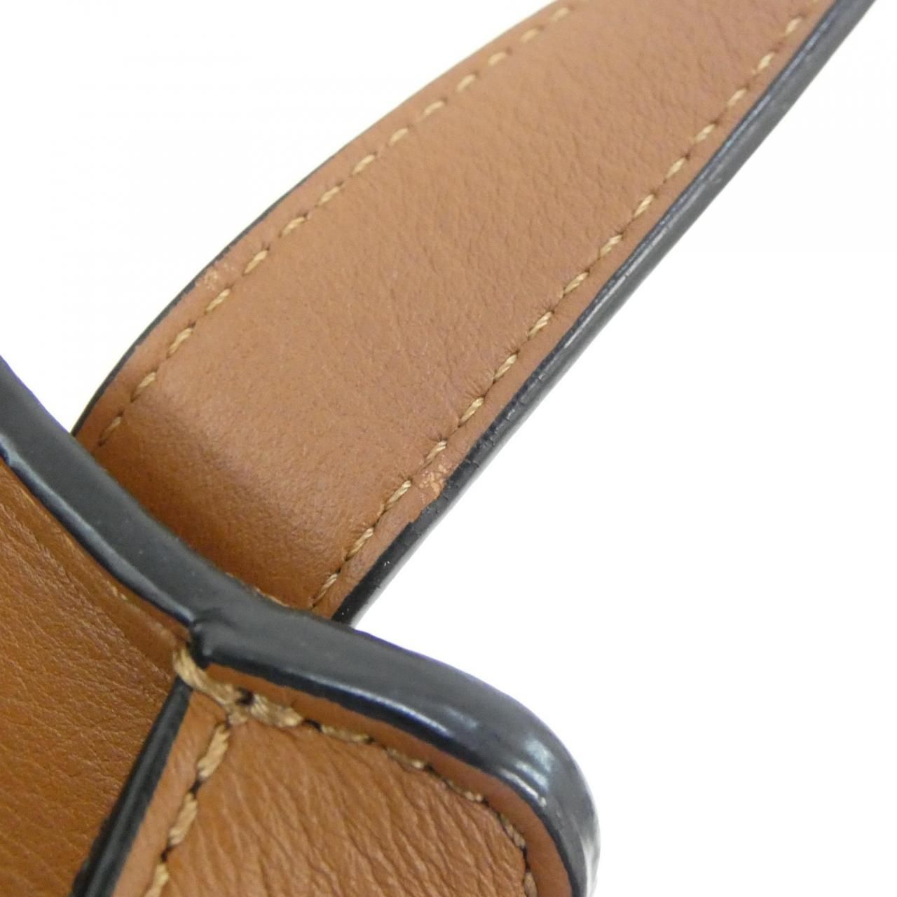 Loewe Hammock Small 387 30 Shoulder Bag — view 7