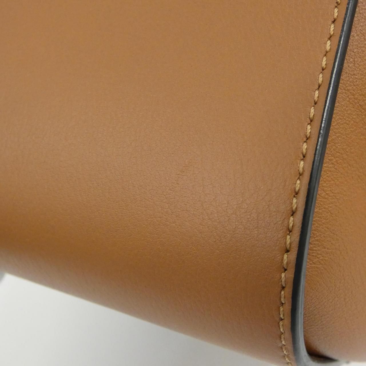 Loewe Hammock Small 387 30 Shoulder Bag — view 6