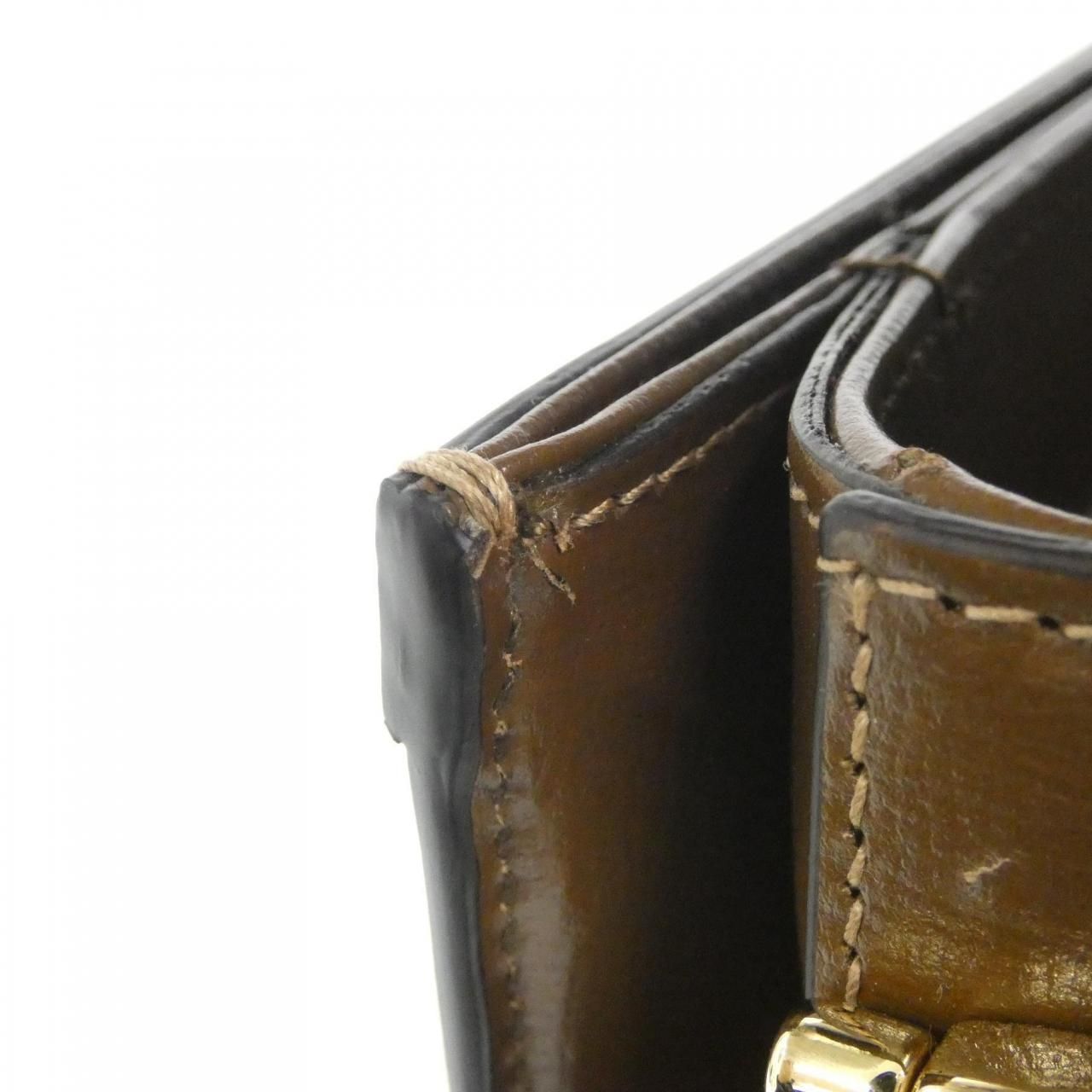 Gucci Horsebit Shoulder Bag — view 7