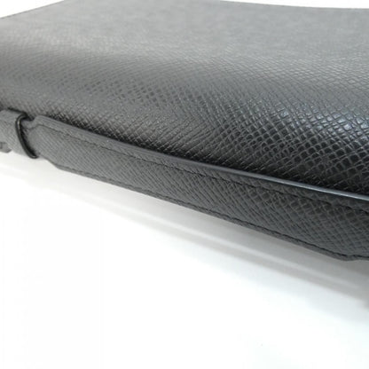 Louis Vuitton Taiga Zippy XL Wallet — view 5