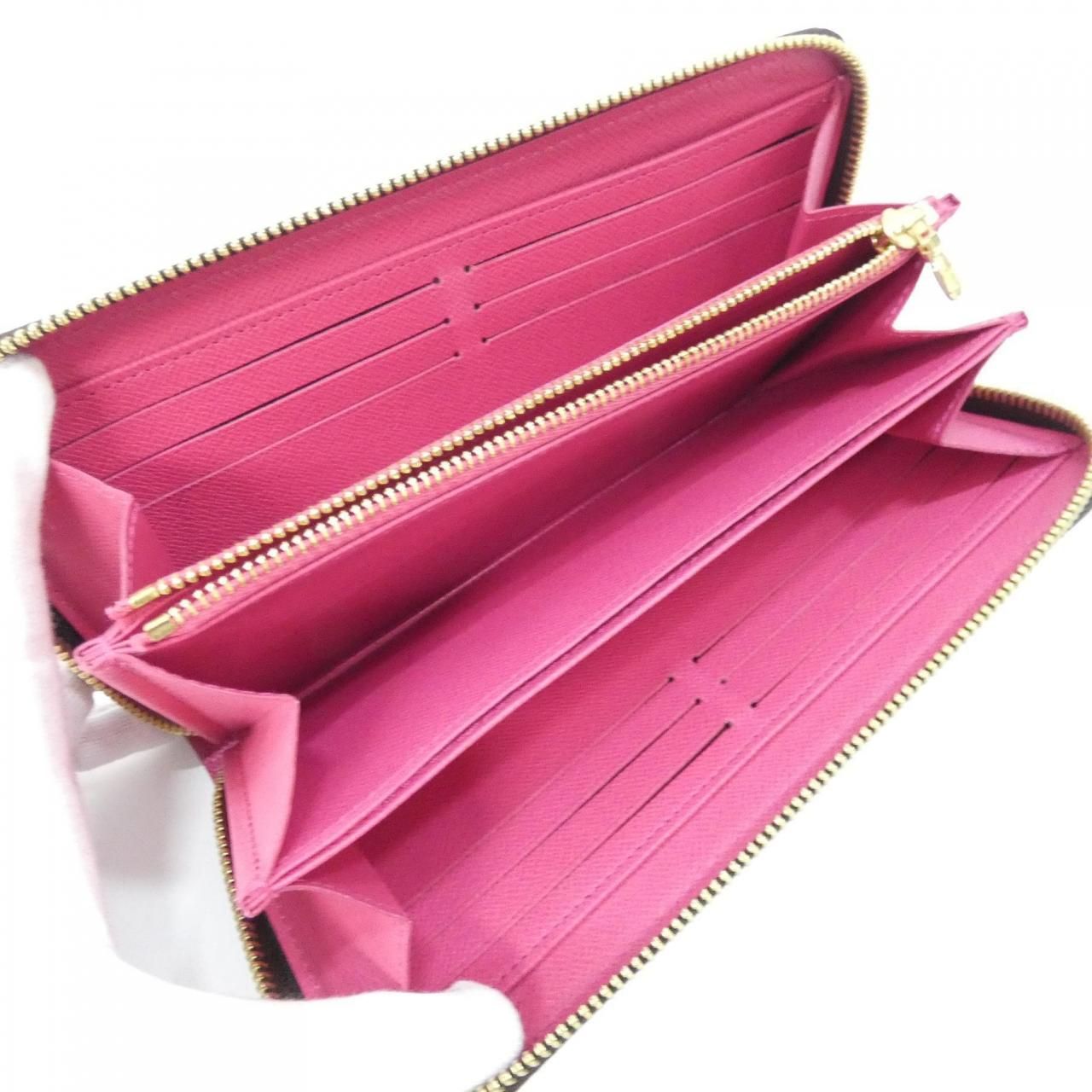 Louis Vuitton Monogram Zippy Wallet — view 7