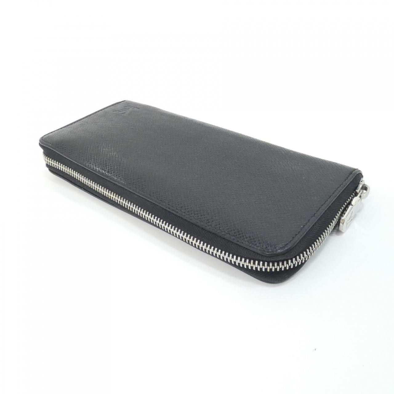 Louis Vuitton Taiga Zippy Wallet Horizontal — view 3