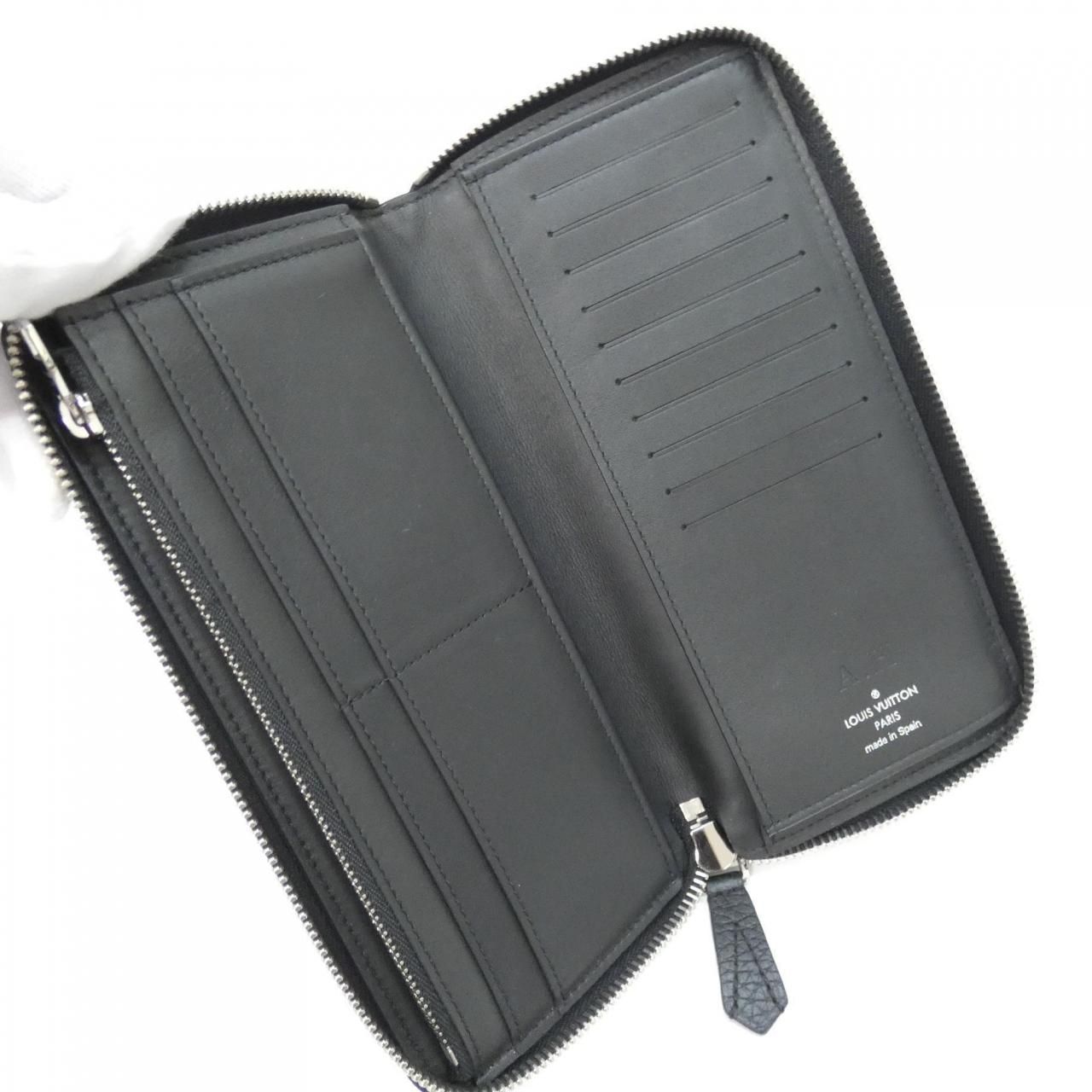 Louis Vuitton Taurillon Zippy Wallet Vertical — view 5
