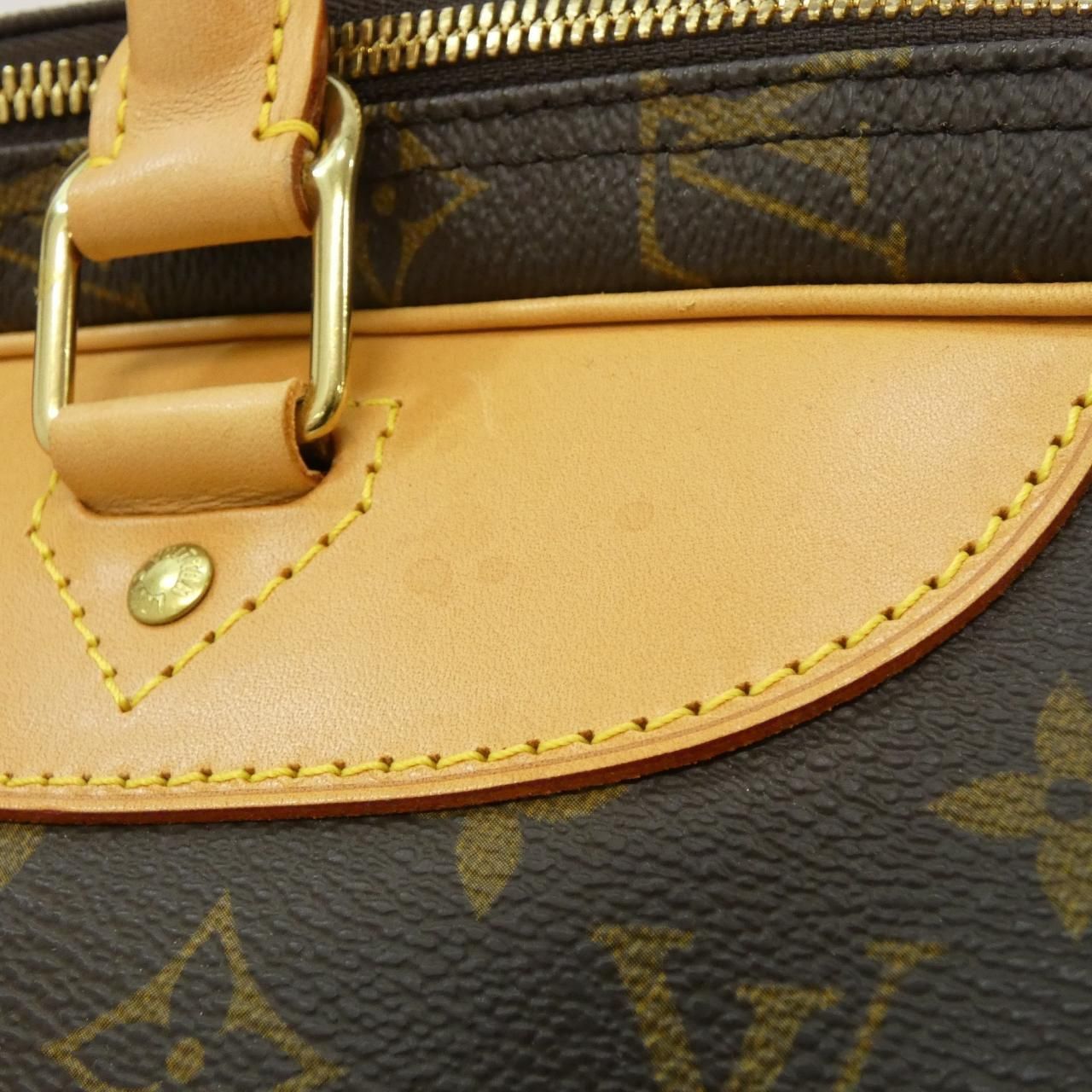 Louis Vuitton Monogram Alize 24 Earl Boston Bag — view 6