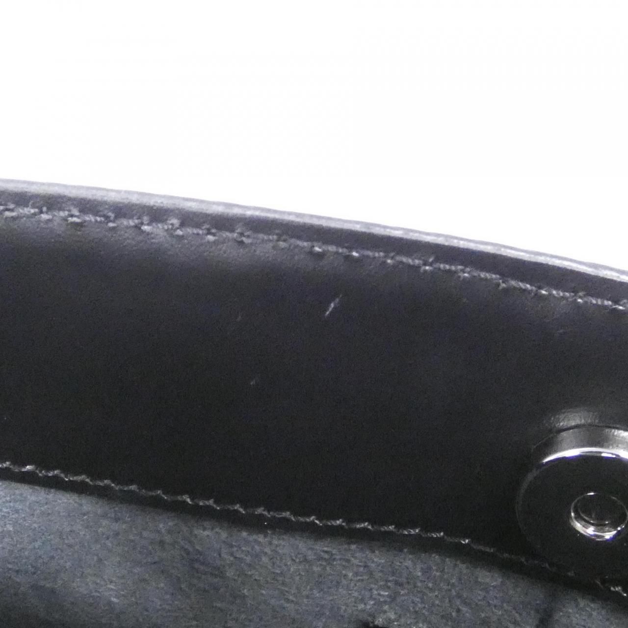 Louis Vuitton Epi Pochette Demi Lune Pouch — view 7