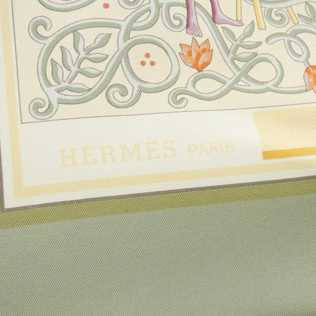 Hermes Wwwhermescom Carre Scarf — view 2