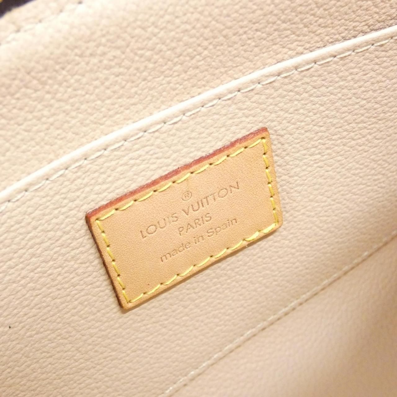 Louis Vuitton Monogram Pochette Cosmetic PM Pouch — view 5