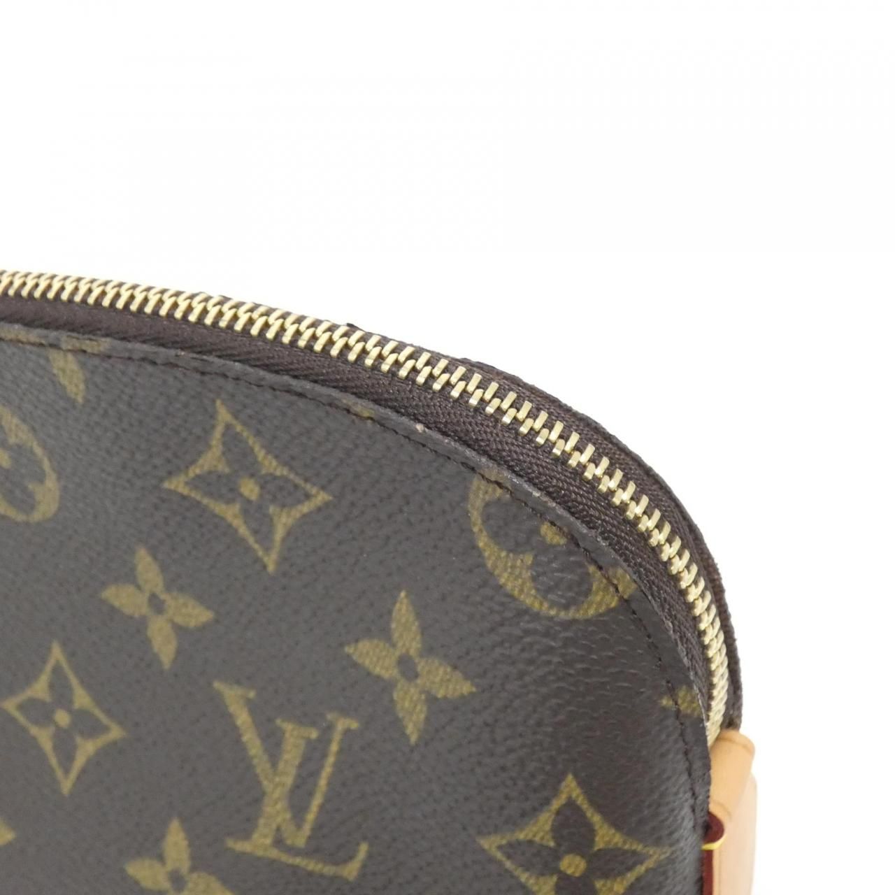Louis Vuitton Monogram Pochette Cosmetic PM Pouch — view 4