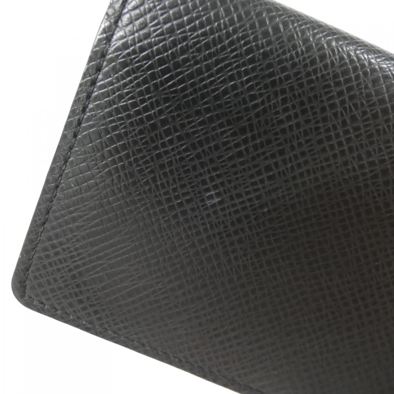 Louis Vuitton Taiga Business Card Holder Case — view 4