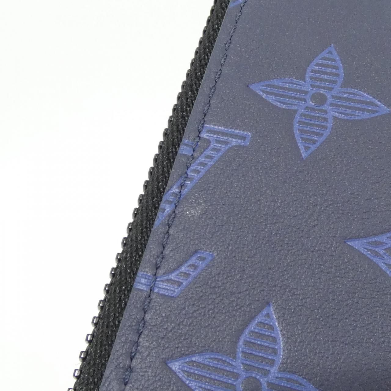 Louis Vuitton Monogram Shadow Zippy Wallet — view 3
