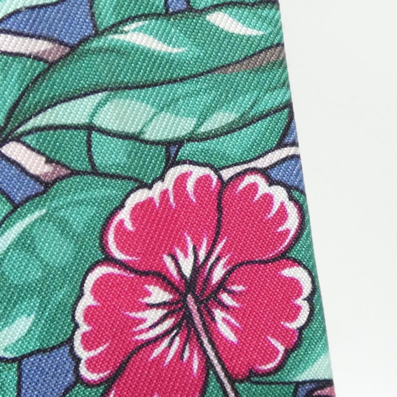 Hermes Jungle Love Twilly Scarf — view 3
