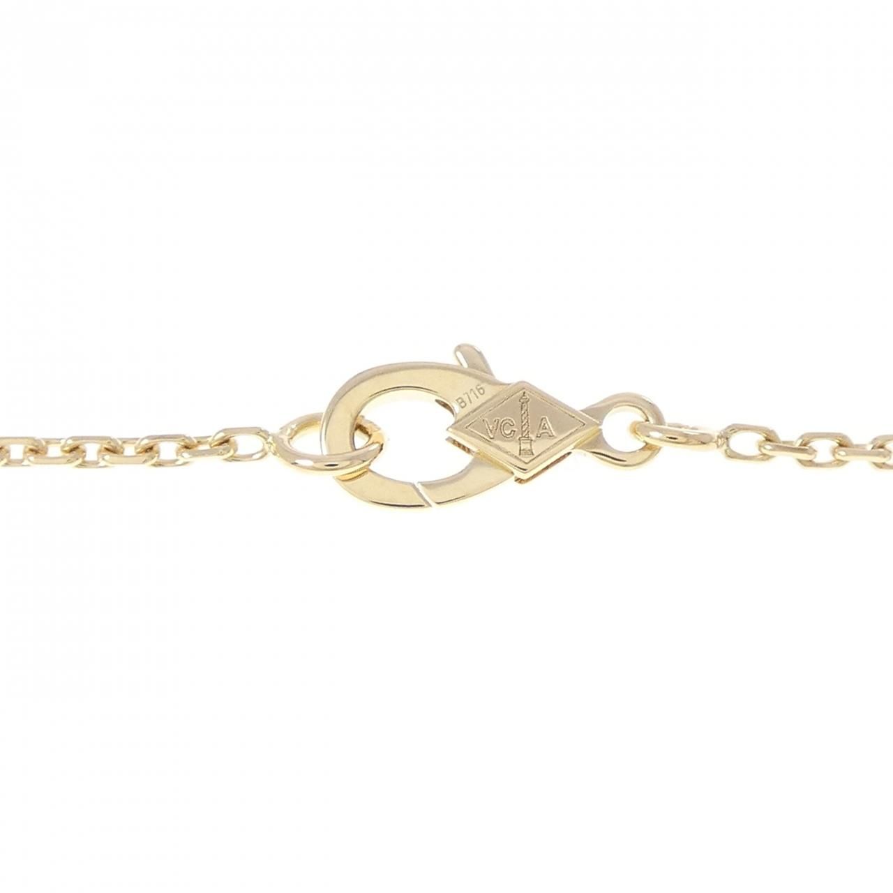 Van Cleef & Arpels Vintage Alhambra Necklace — view 4