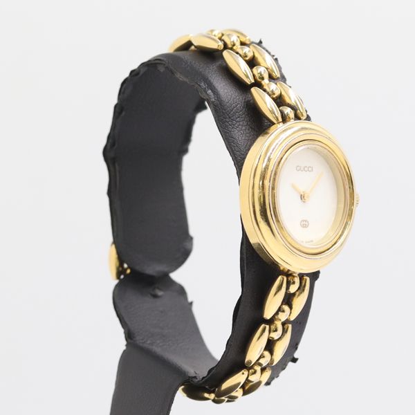Gucci And Change Bezel 11 12 Quartz with Replacement White Dial Watch Nam — view 3