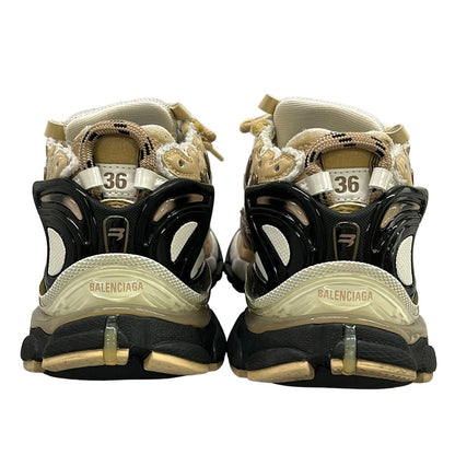 Balenciaga Sneakers Runner White Beige Black Distressed — view 6