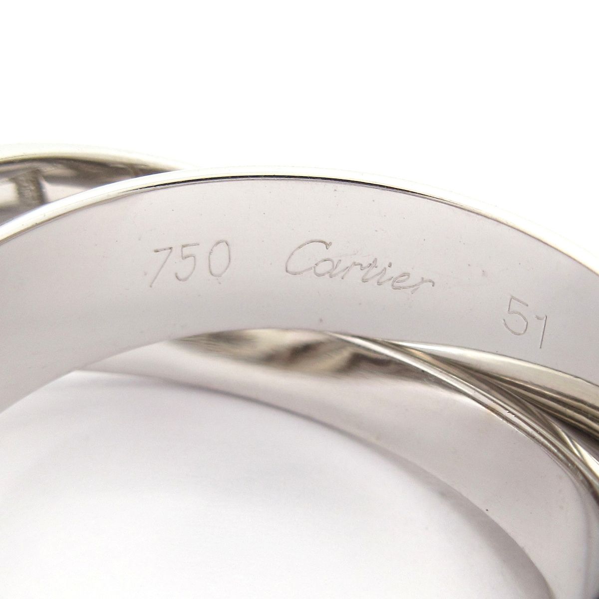 Cartier 51 Trinity 18k White Gold Christmas Limited Ring — view 5