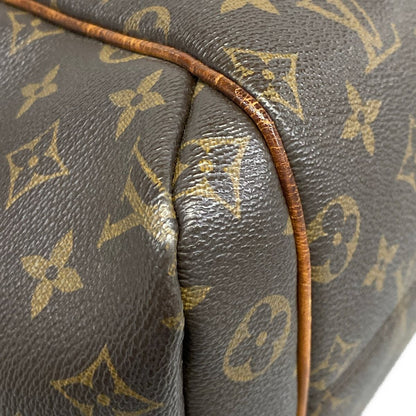 Louis Vuitton Shoulder Bag Monogram Totally MM — view 6