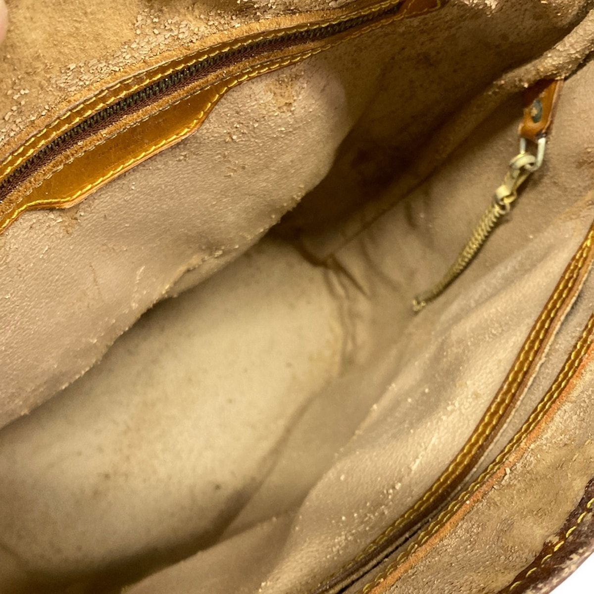 Louis Vuitton Shoulder Bag Monogram Bucket GM — view 7