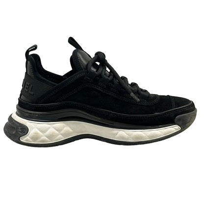 Chanel Sneakers 37 Black Leather — view 2