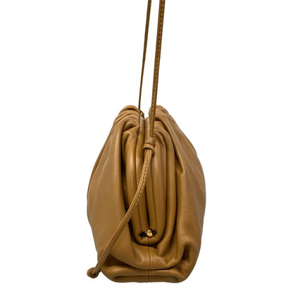 Bottega Veneta Shoulder Bag the Pouch Light Brown Leather — view 4