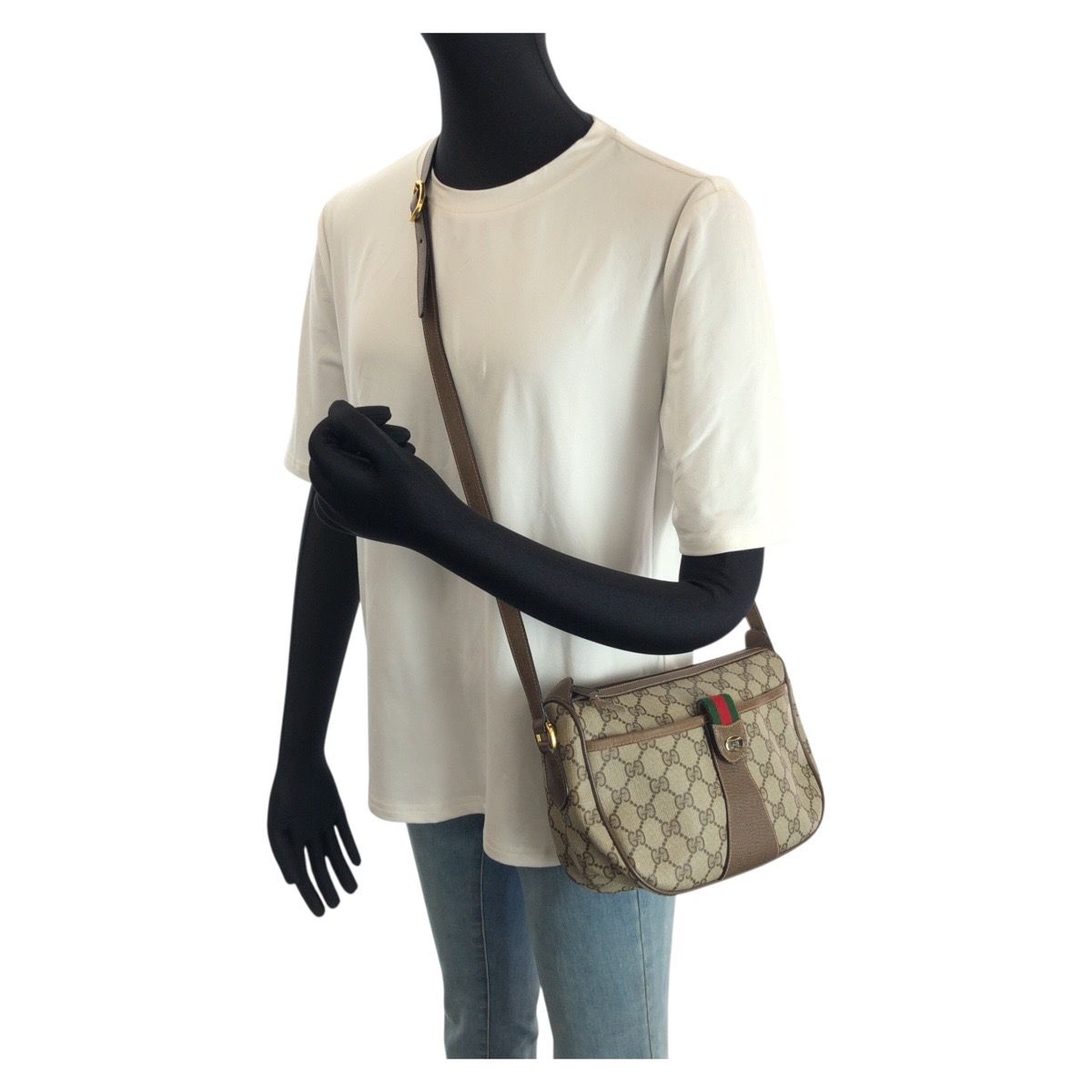 Gucci Vintage Sherry Line Beige Gold GG Supreme Canvas Shoulder Bag — view 7