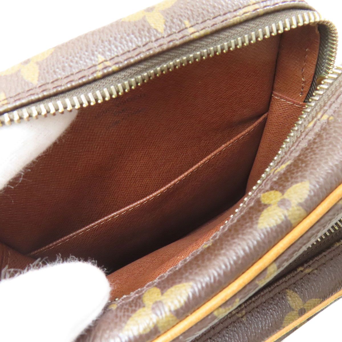 Louis Vuitton Amazon Shoulder Bag Monogram Canvas — view 5