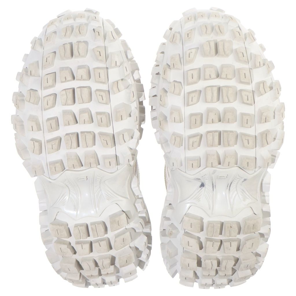 Balenciaga Bouncer Defender Sneakers Low Cut White — view 5