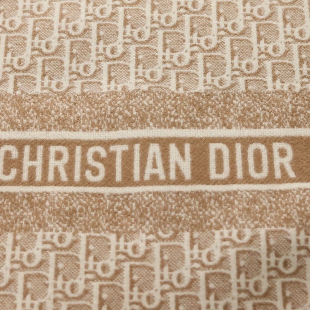 Dior Scarf Oblique Shawl Beige Cashmere — view 2