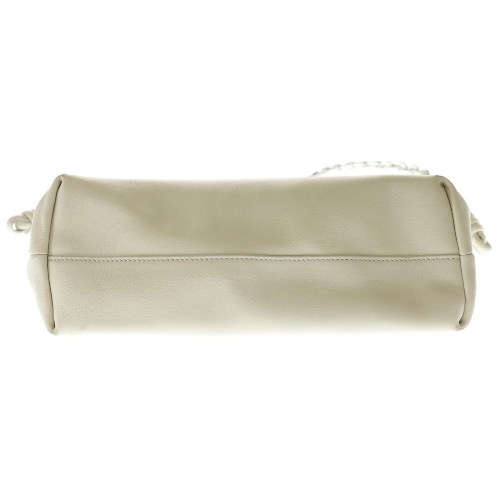 Loewe Flamenco Bath Shoulder Bag Chain White Leather Silver — view 6
