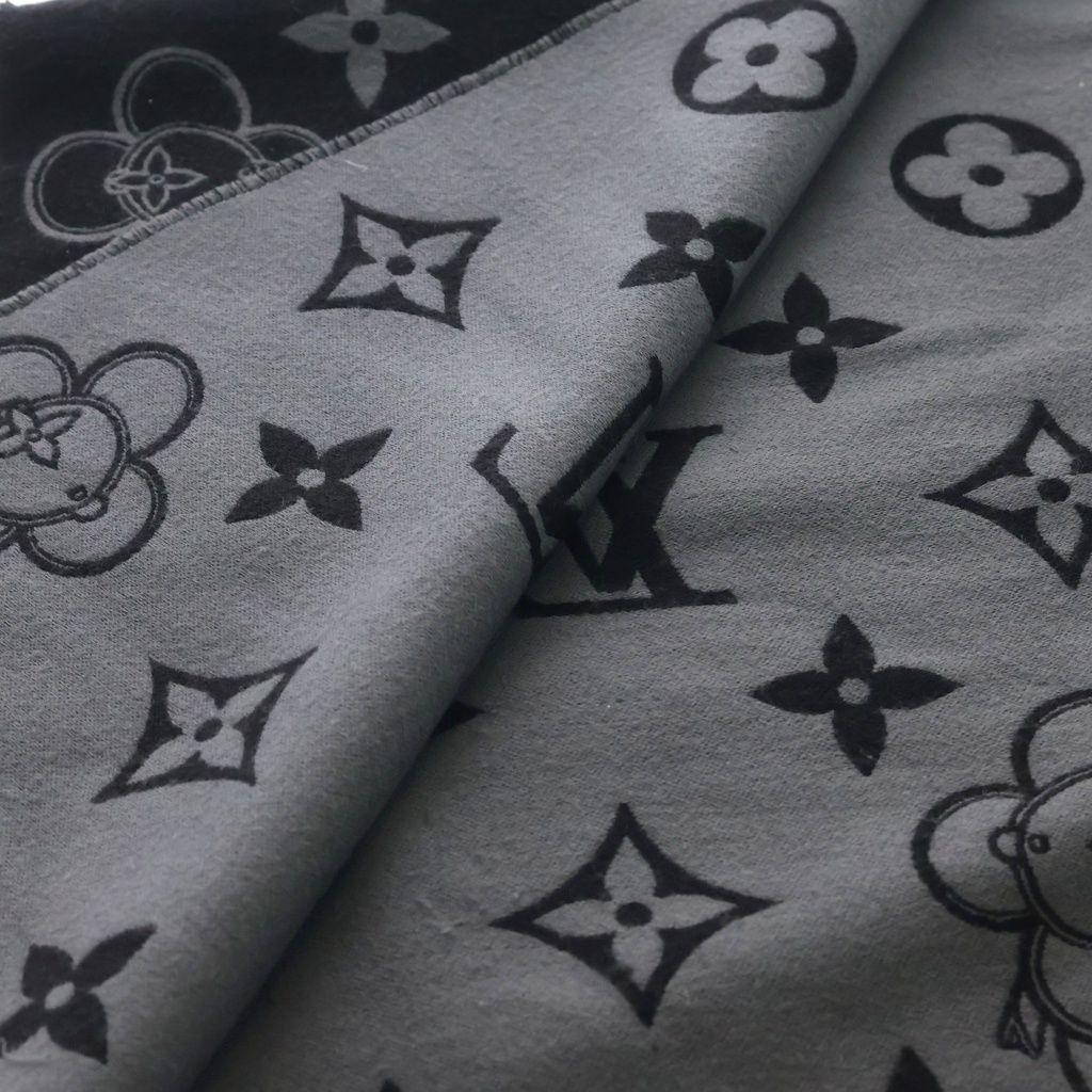 Louis Vuitton Echarpe Monogram Vivienne Wool Scarf Black — view 5