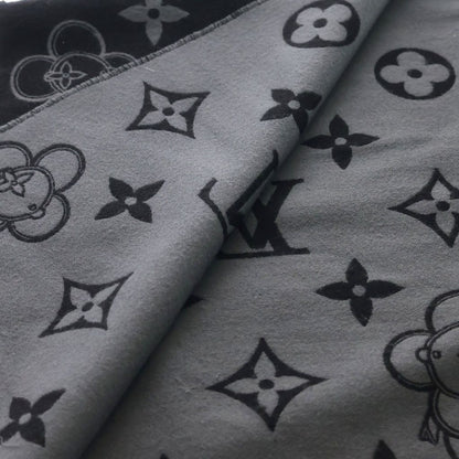 Louis Vuitton Echarpe Monogram Vivienne Wool Scarf Black — view 5