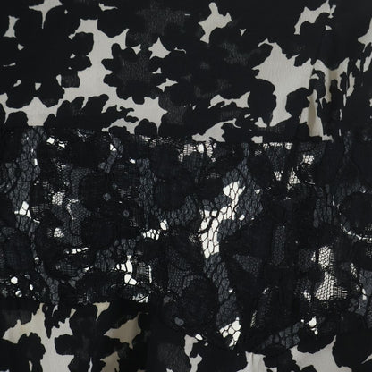 Louis Vuitton Flower Print Back Zip Front Lace Knee Length Short Sleeve Dress — view 4