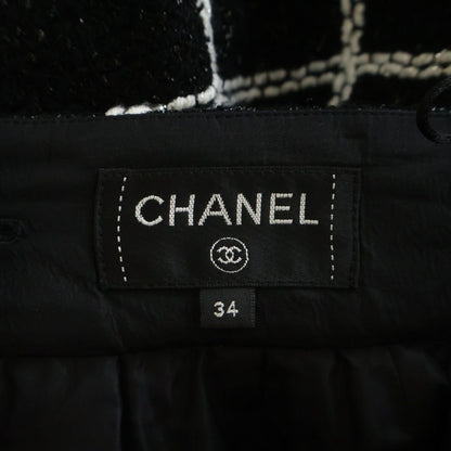 Chanel Coco Button Tweed Check Pleats Skirt Black 34 — view 6