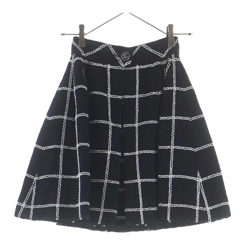 Chanel Coco Button Tweed Check Pleats Skirt Black 34 — view 2
