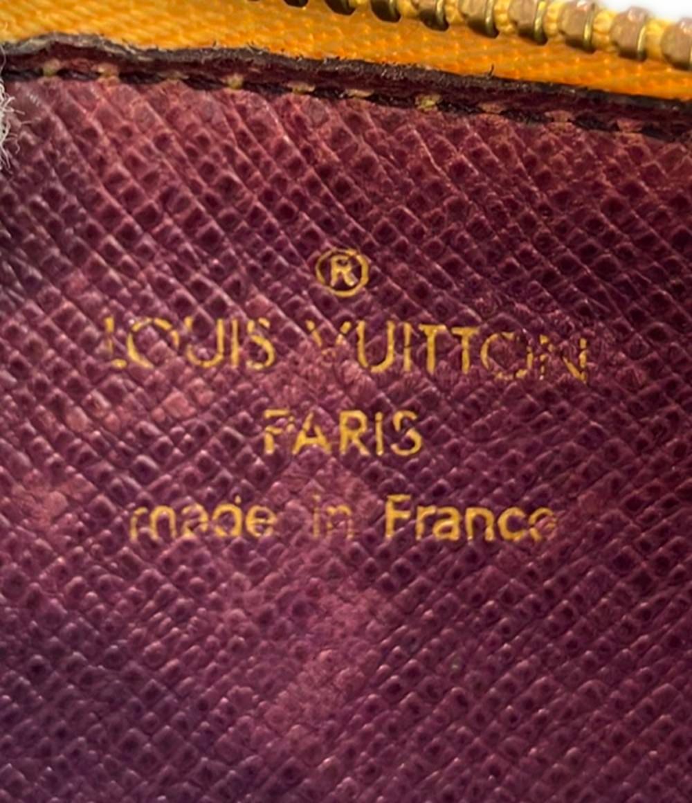 Louis Vuitton Coin Case with Carabiner Pochette Cles Epi — view 5