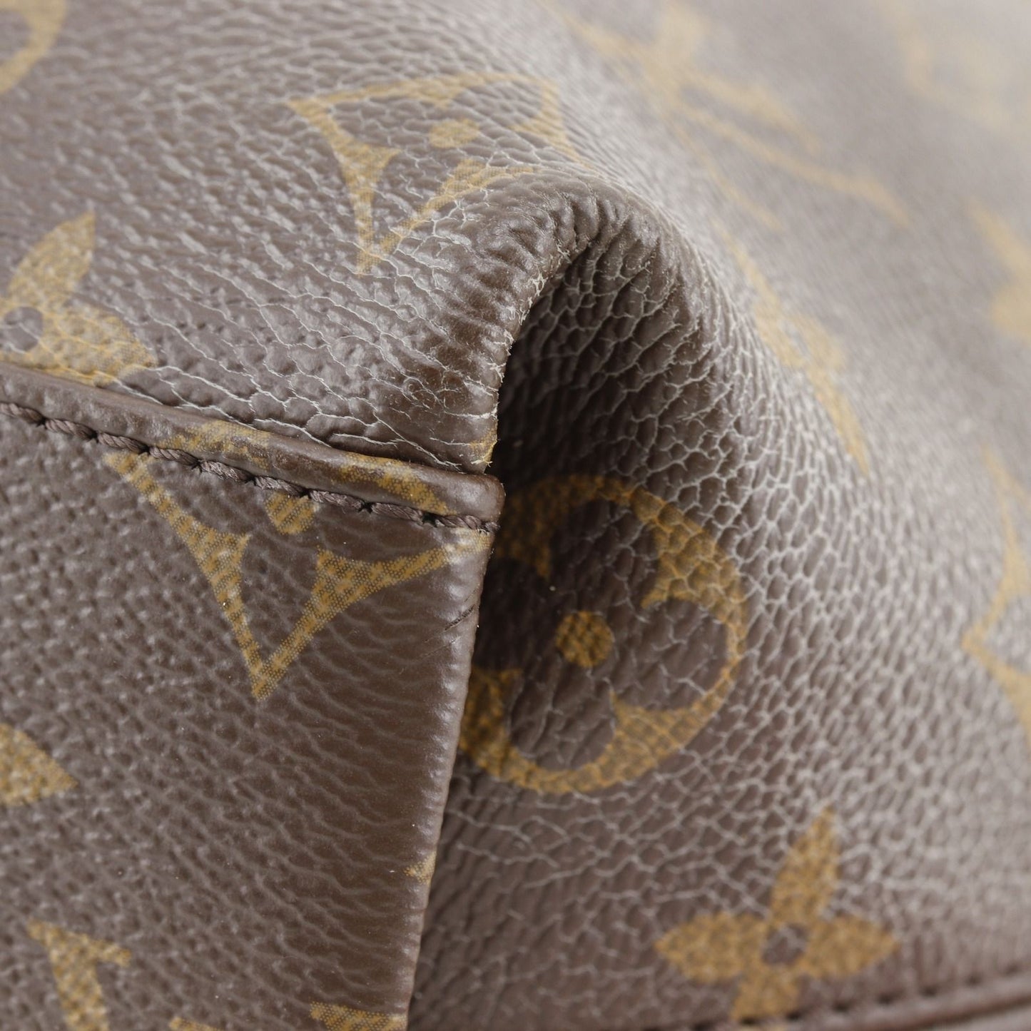 Louis Vuitton Besace 2-Way Monogram Canvas Brown Shoulder Bag — view 5