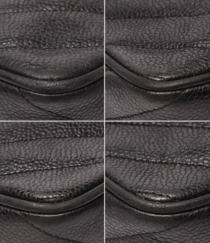 Chanel Chain Shoulder Bag CC Logo with Tassel Chez Blanc Stitching Gold Caviar — view 5