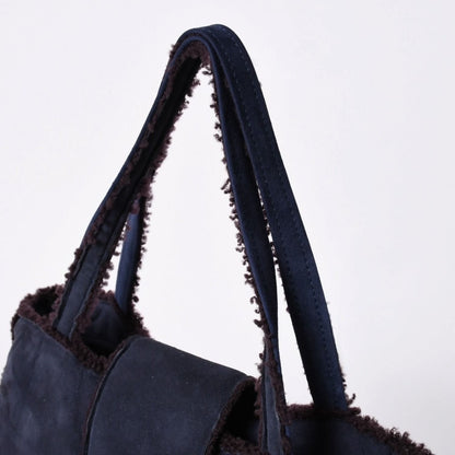 Chanel Shearling Bag CC Logo Nubuck Antique Gold — view 6