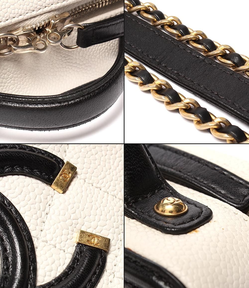 Chanel Chain Shoulder Bag Vanity Crossbody Gold Caviar Leather Quilted CC Logo — view 8