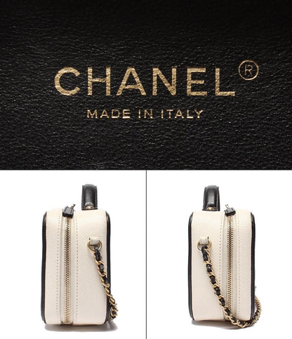 Chanel Chain Shoulder Bag Vanity Crossbody Gold Caviar Leather Quilted CC Logo — view 4